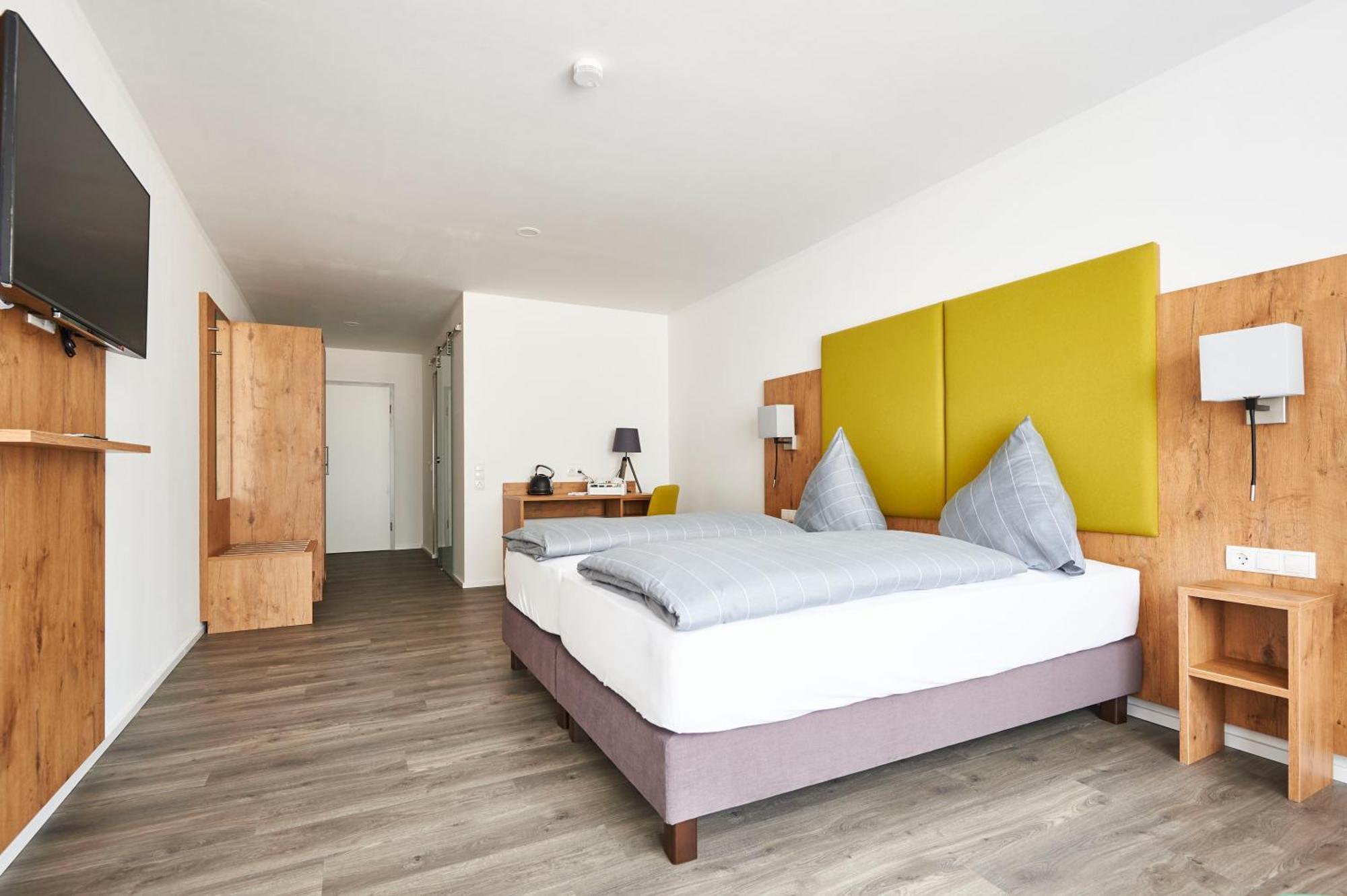 Vareler Brauhaus-Hotel Varel Dangast מראה חיצוני תמונה