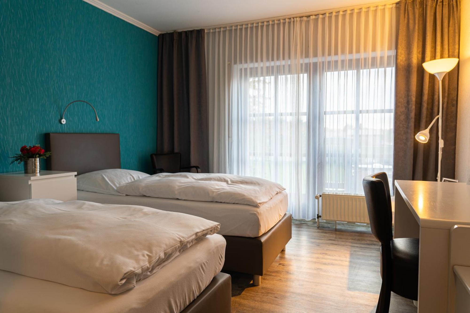 Vareler Brauhaus-Hotel Varel Dangast מראה חיצוני תמונה