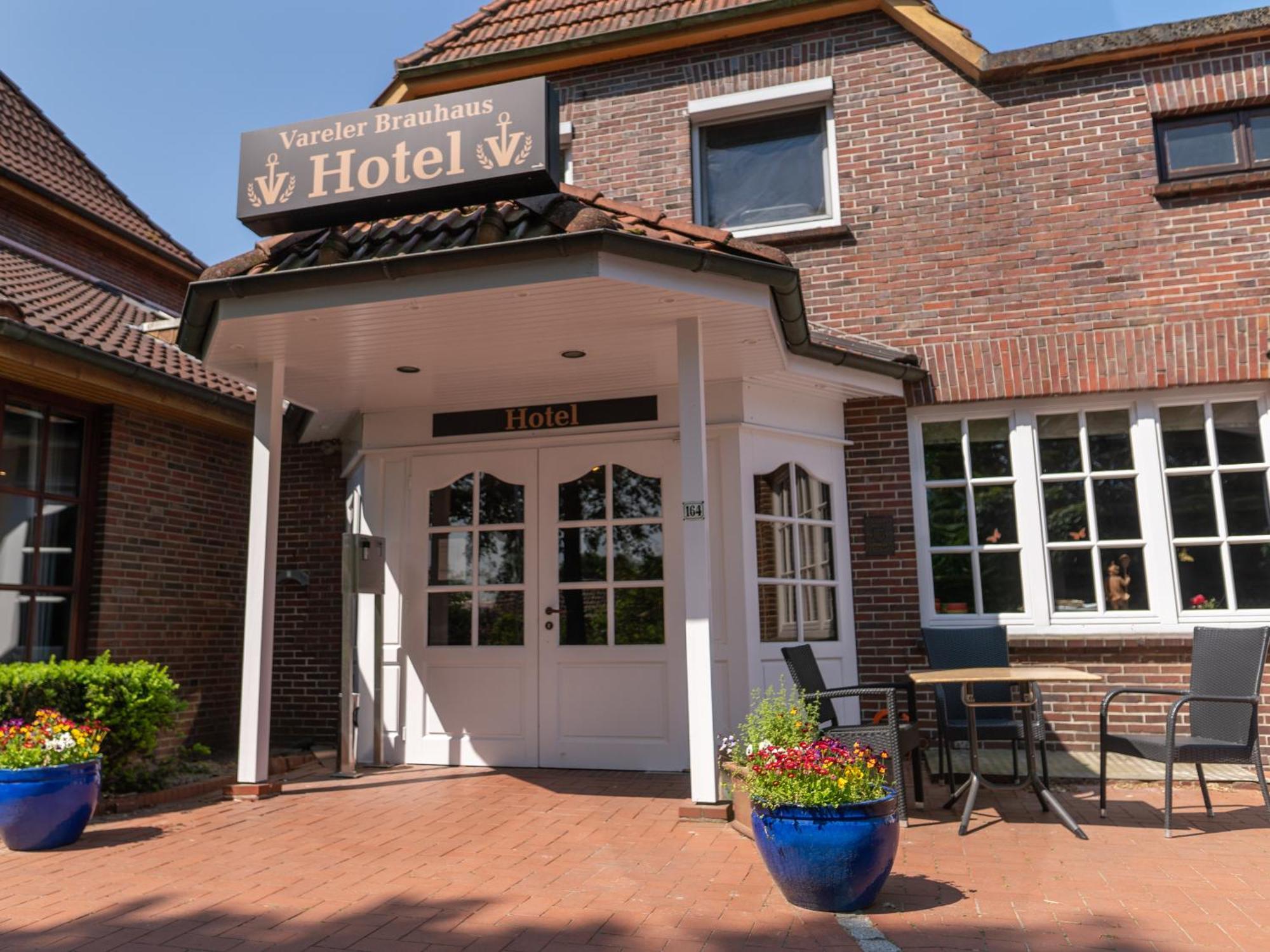 Vareler Brauhaus-Hotel Varel Dangast מראה חיצוני תמונה