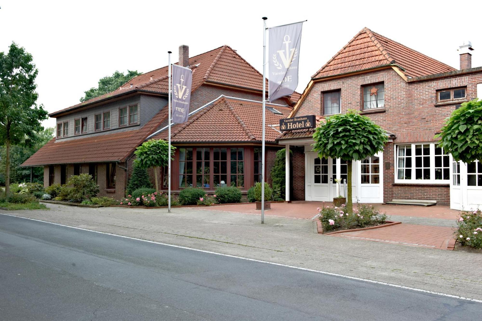 Vareler Brauhaus-Hotel Varel Dangast מראה חיצוני תמונה