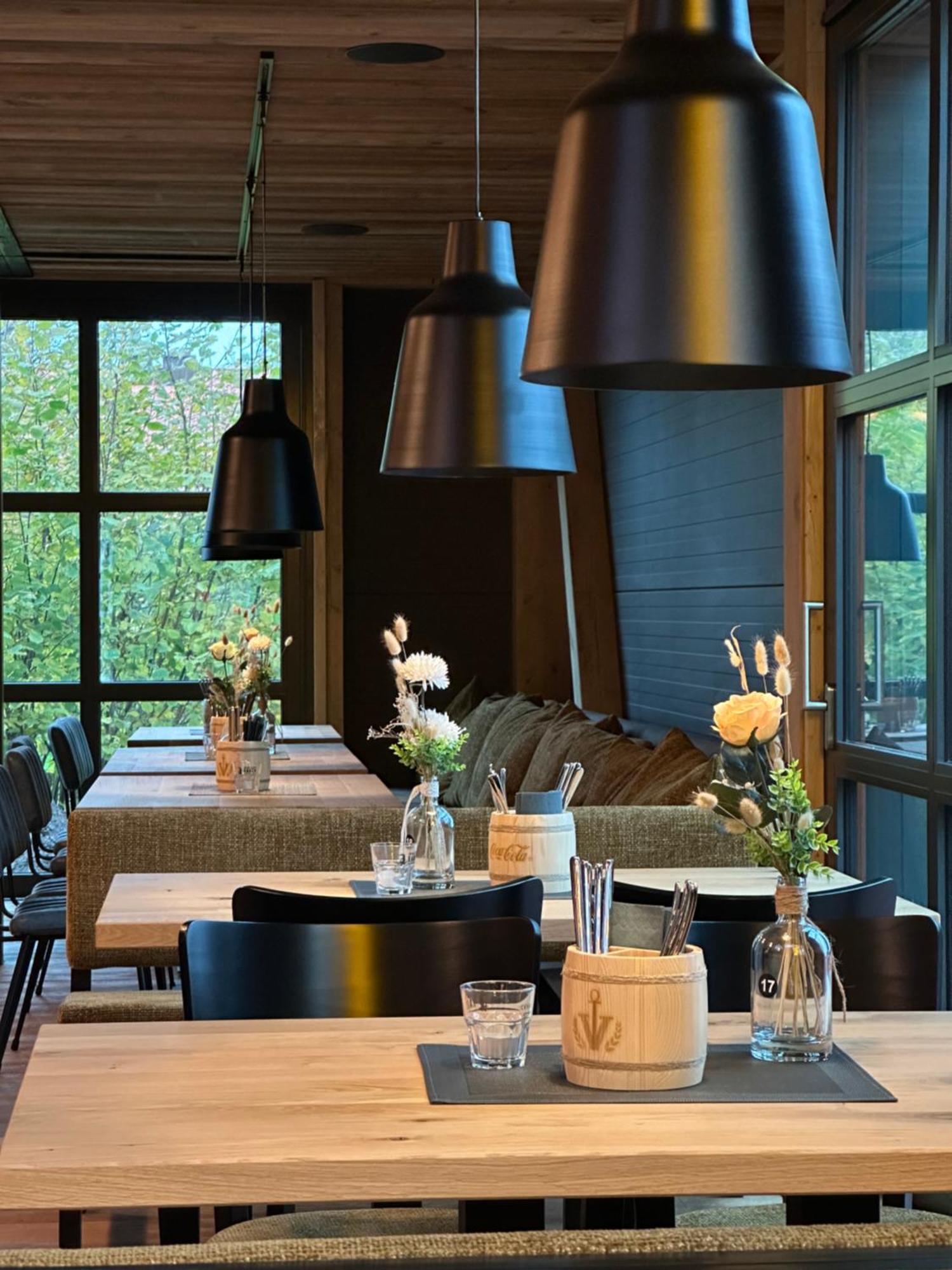 Vareler Brauhaus-Hotel Varel Dangast מראה חיצוני תמונה